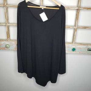 Umgee  Asymmetric hem long sleeve Tunic ladies size XL